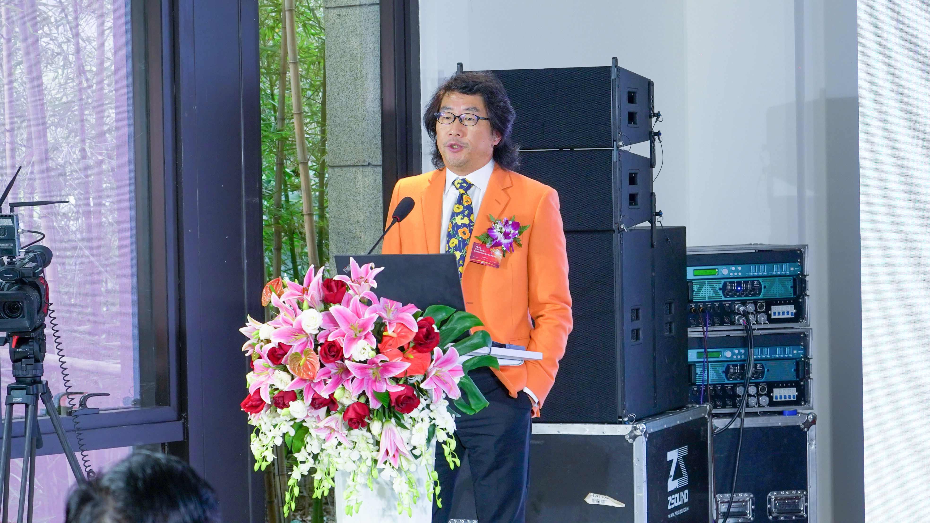 最是一年好时光 接续奋斗启新航 ——拼搏官网国际2020年度年会暨表彰大会炫彩召开